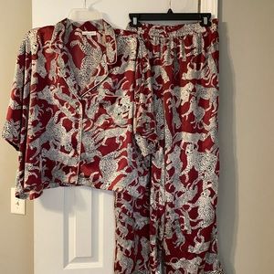 Silk-like pajama set, top is oversized crop with short sleeves. Bottoms wide leg